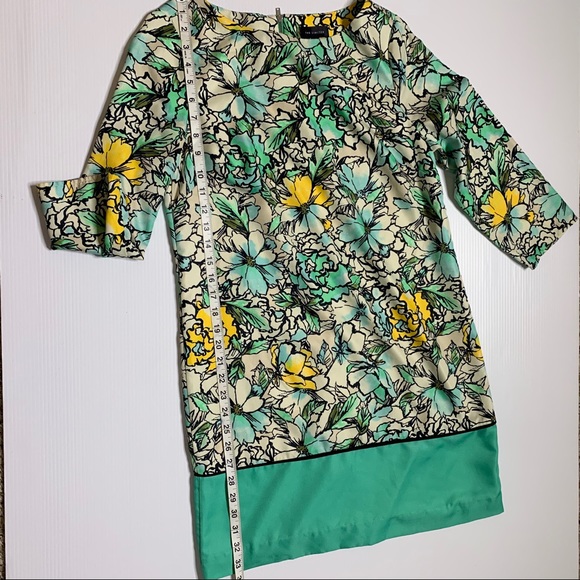 The Limited Floral Print Shift Dress - Picture 6 of 7